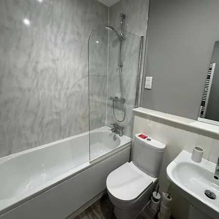 Apartment 2br Weekly Stay, Parking, Sleeps 6, Ideal For Work Trips, Flat 1 Harrogate